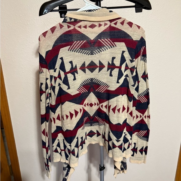 Charlotte Russe Multicolor Geometric Cardigan - Picture 4 of 4